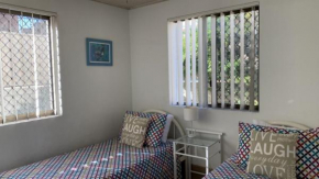Sealanes Unit 7, Caloundra